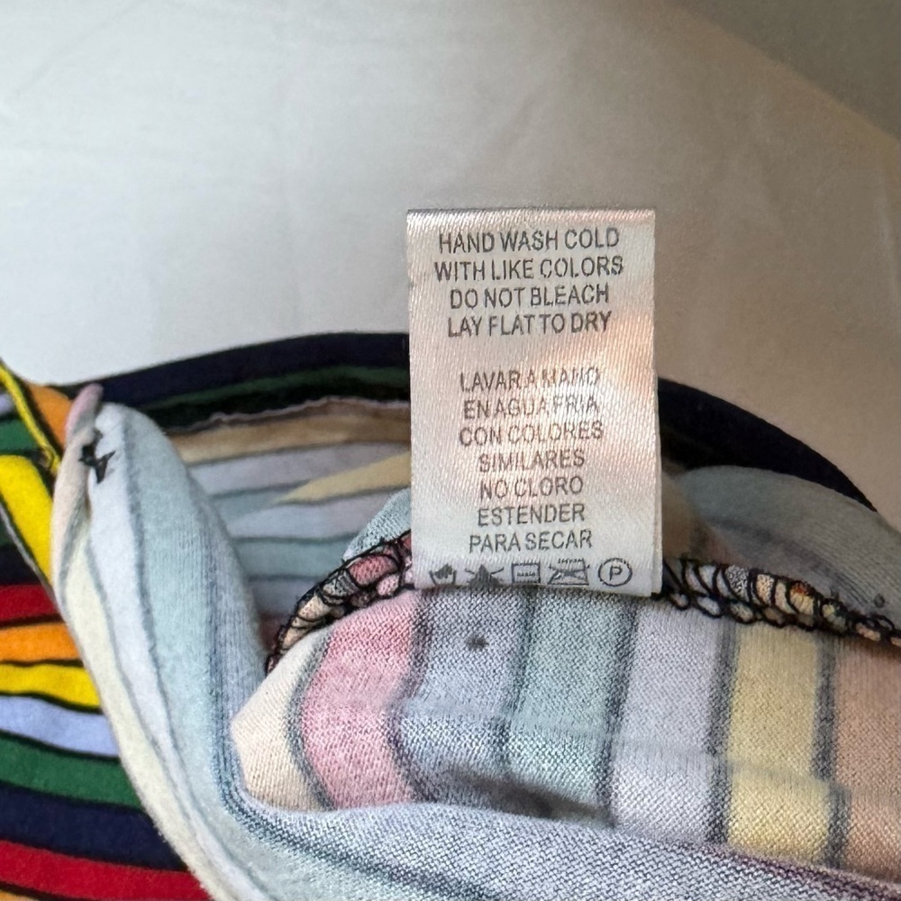 Heart & Hips Rainbow Striped Short Sleeve Cropped Top Size L - Picture 4 of 6